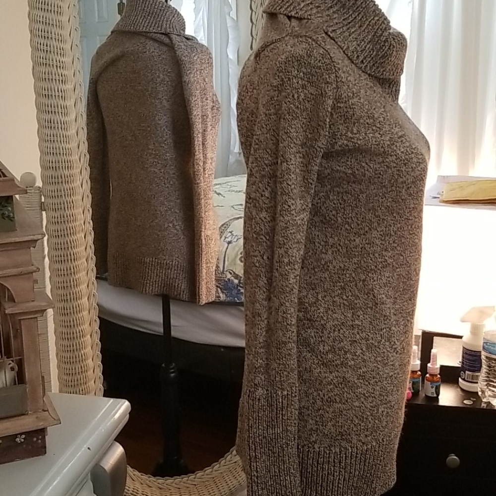 A.N.A turtle neck sweater - Picture 2 of 3
